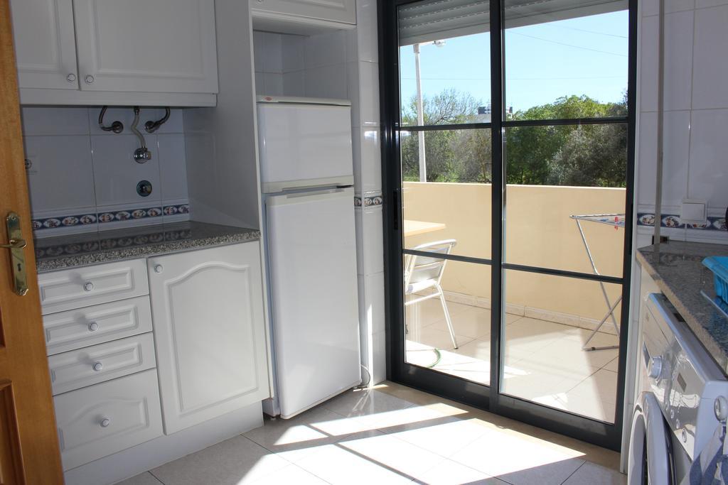Alvor Apartment - Center And Beach Екстер'єр фото